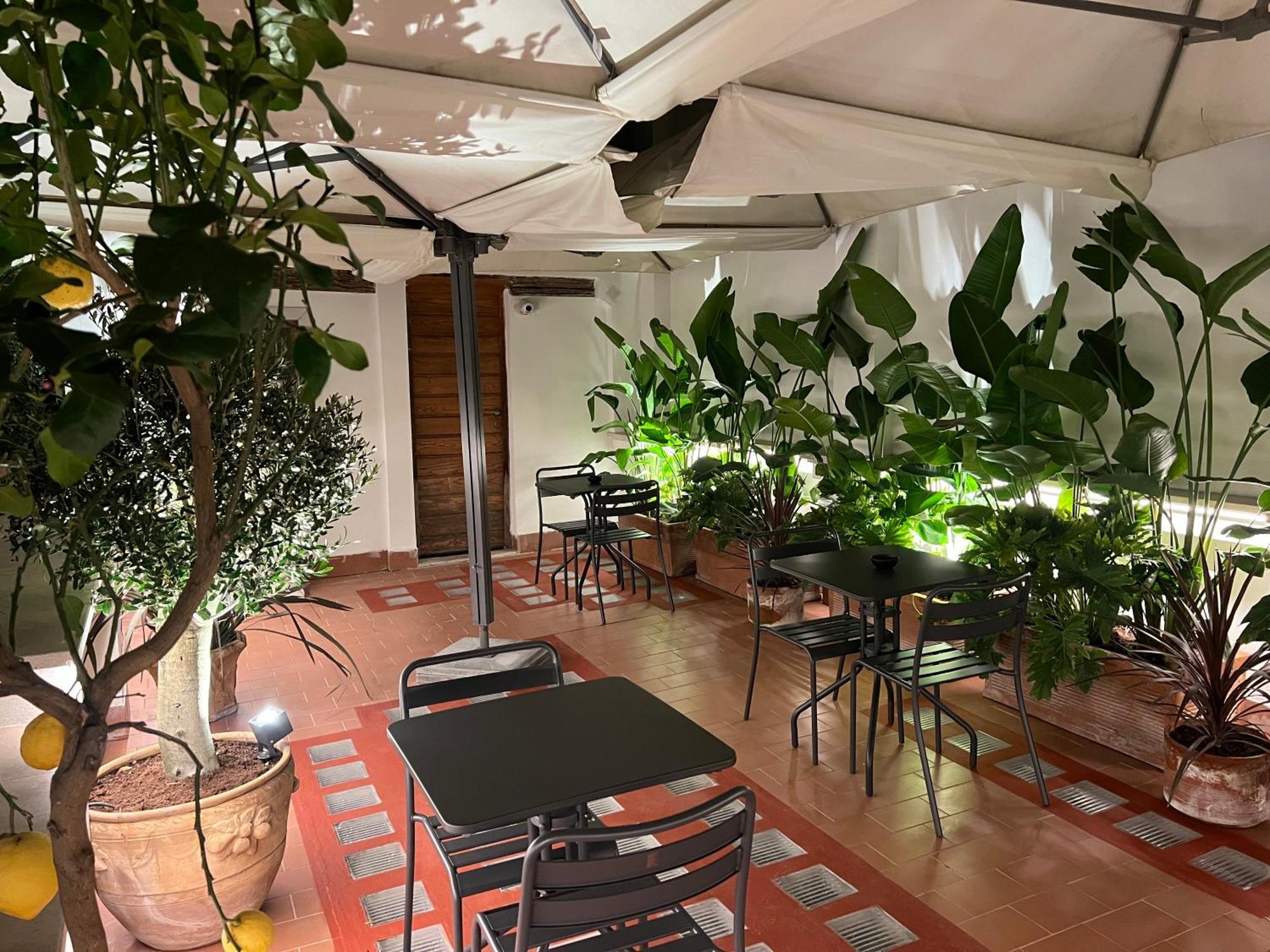 Affreschi Al Pantheon Hotel Rome Exterior photo